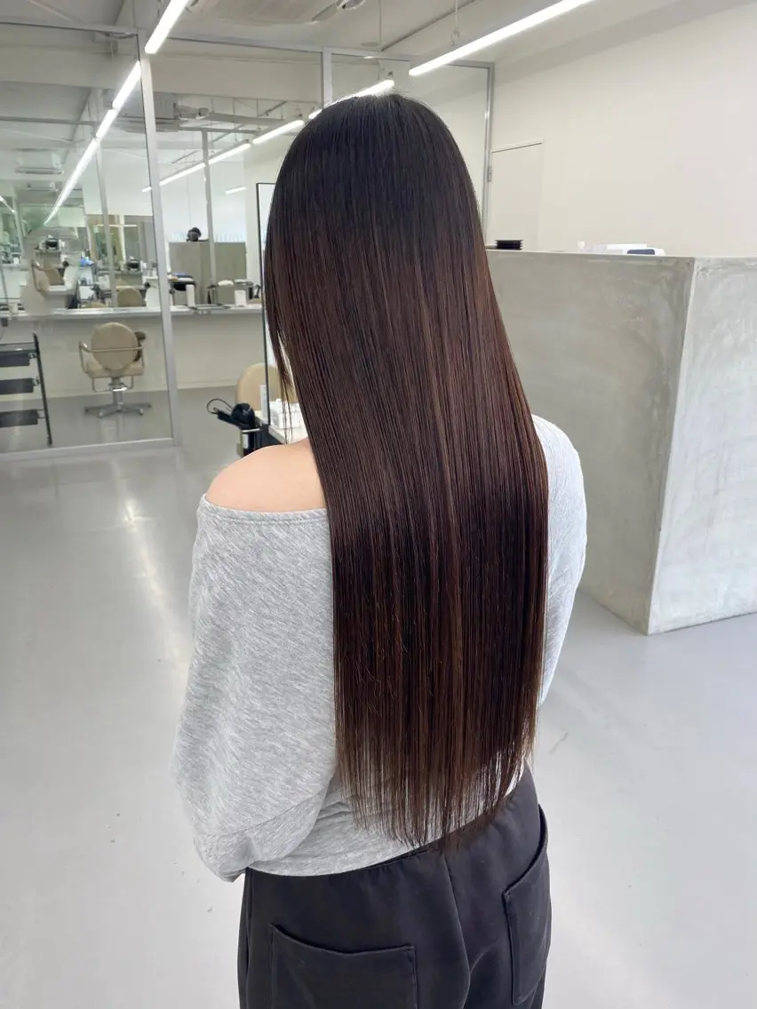 ロング トリートメント 丸山 純奈のヘアスタイル