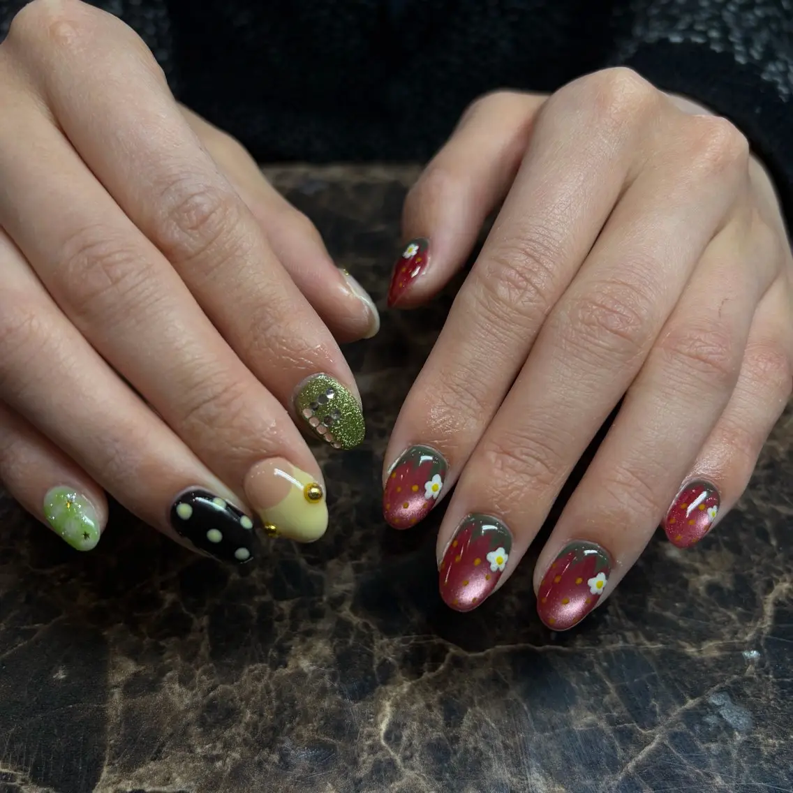 ネイル ハンドネイル IROHA NAIL Rinoのネイルデザイン