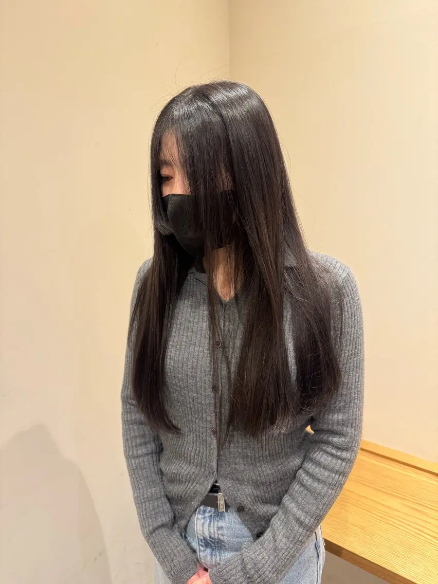 ロング カラー ラベンダーカラー ENIF 大島 芽生のヘアスタイル