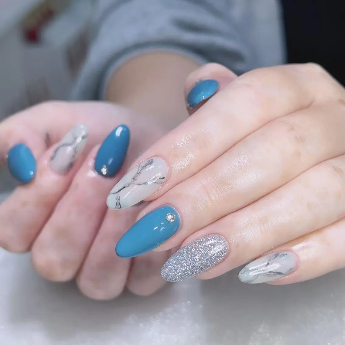 ネイル 長さ出し ネイルチップ Queen's ゆなのネイルデザイン
