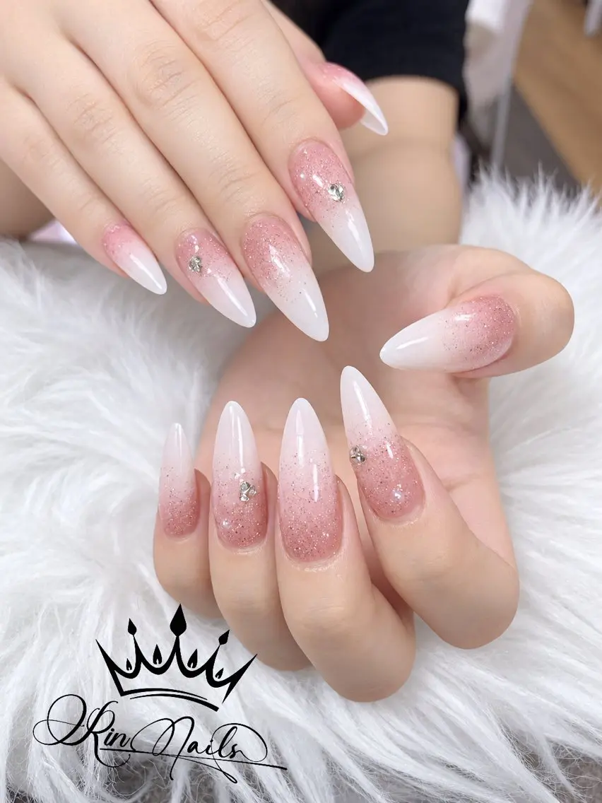 ネイル Rin.nails ネイルサロンのネイルデザイン