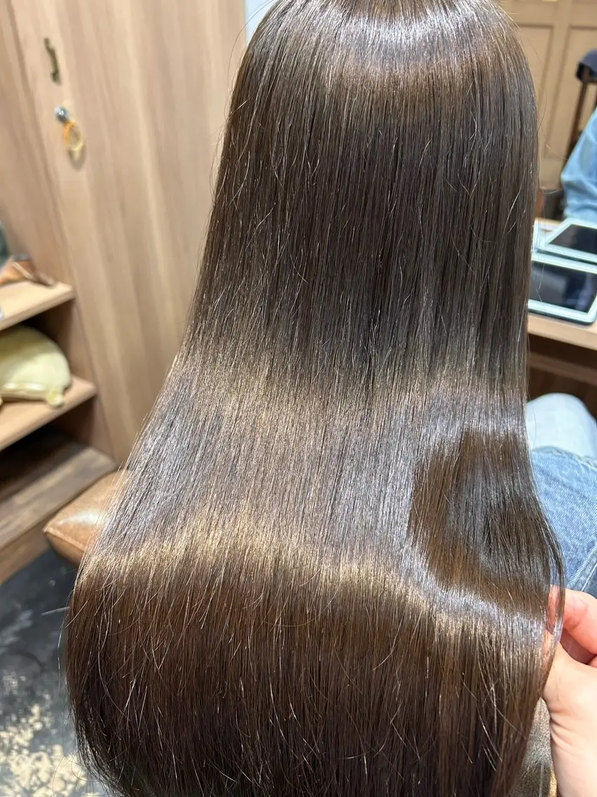 ロング カラー ブラウンカラー 透明感カラー カット ヘアカラー トリートメント SAORI 清須のヘアスタイル