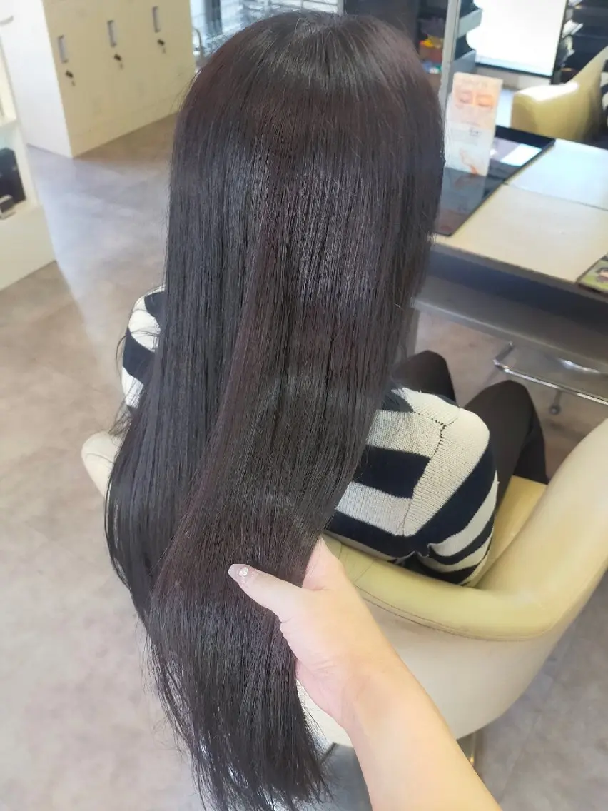 カラー ヘアカラー トリートメント SiLO 🎀 𝕂𝕒𝕟𝕟𝕒のヘアスタイル