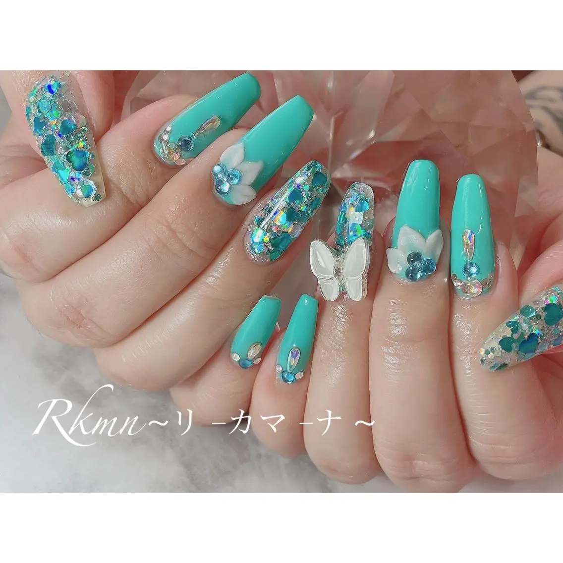 ネイル アートネイル ブルー グリーン ホログラムネイル キラキラネイル Rkmn ~リ-カマ-ナ~のネイルデザイン