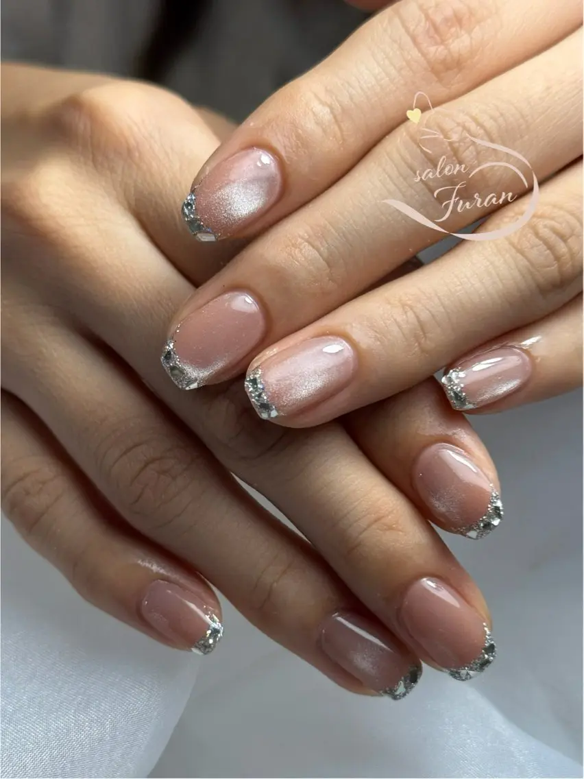 ネイル フレンチネイル ガラスフレンチ ハンドネイル Nail salon Furanのネイルデザイン