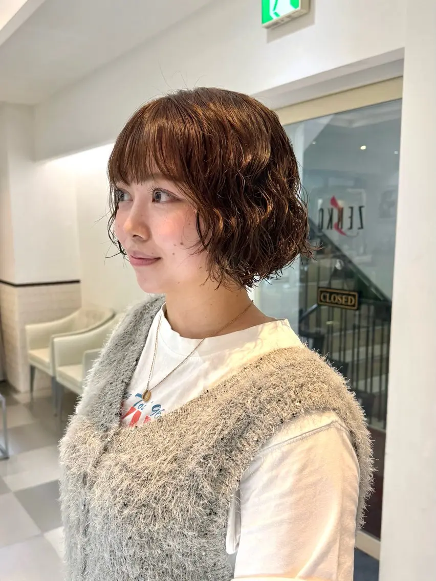 ショート パーマ ショートボブ ボブ ショートヘア カット パーマ トリートメント 🌀デジタルパーマ ボブ　萩原　龍のヘアスタイル