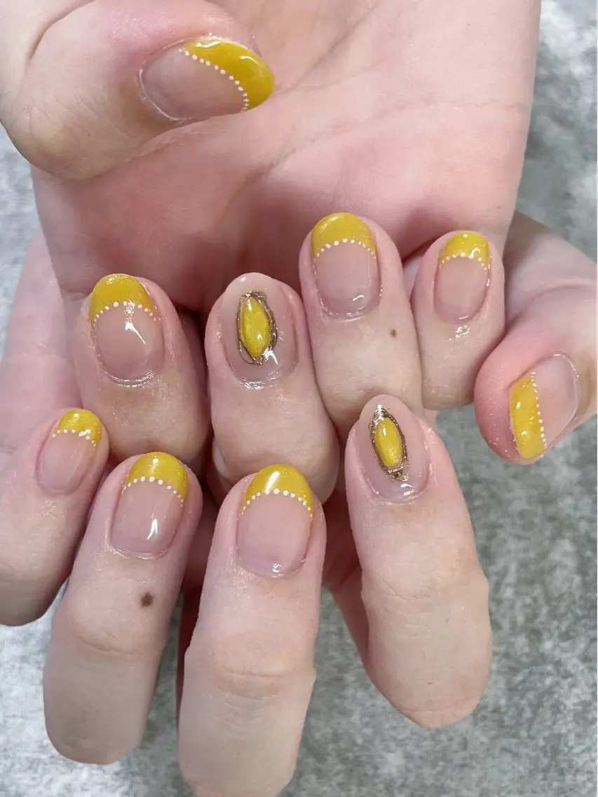 ネイル ハンドネイル FIORITURA aiのネイルデザイン