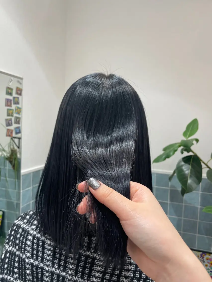 カラー 黒髪 ブリーチ ヘアカラー 🕊髪質改善 ストレート🕊まいのヘアスタイル
