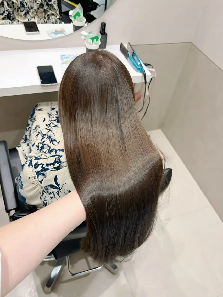 ロング 髪質改善 縮毛矯正 トリートメント 髪質改善♡ 保坂汐音のヘアスタイル