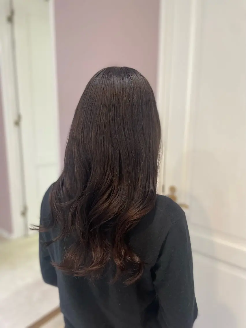 ロング カラー che'rie shizukiのヘアスタイル