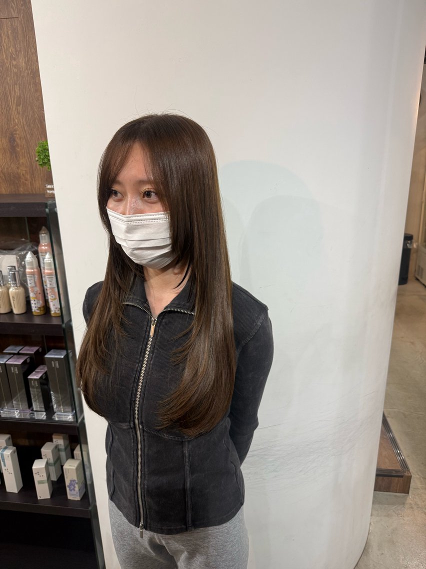 ロング カラー 篠田 舞のヘアスタイル