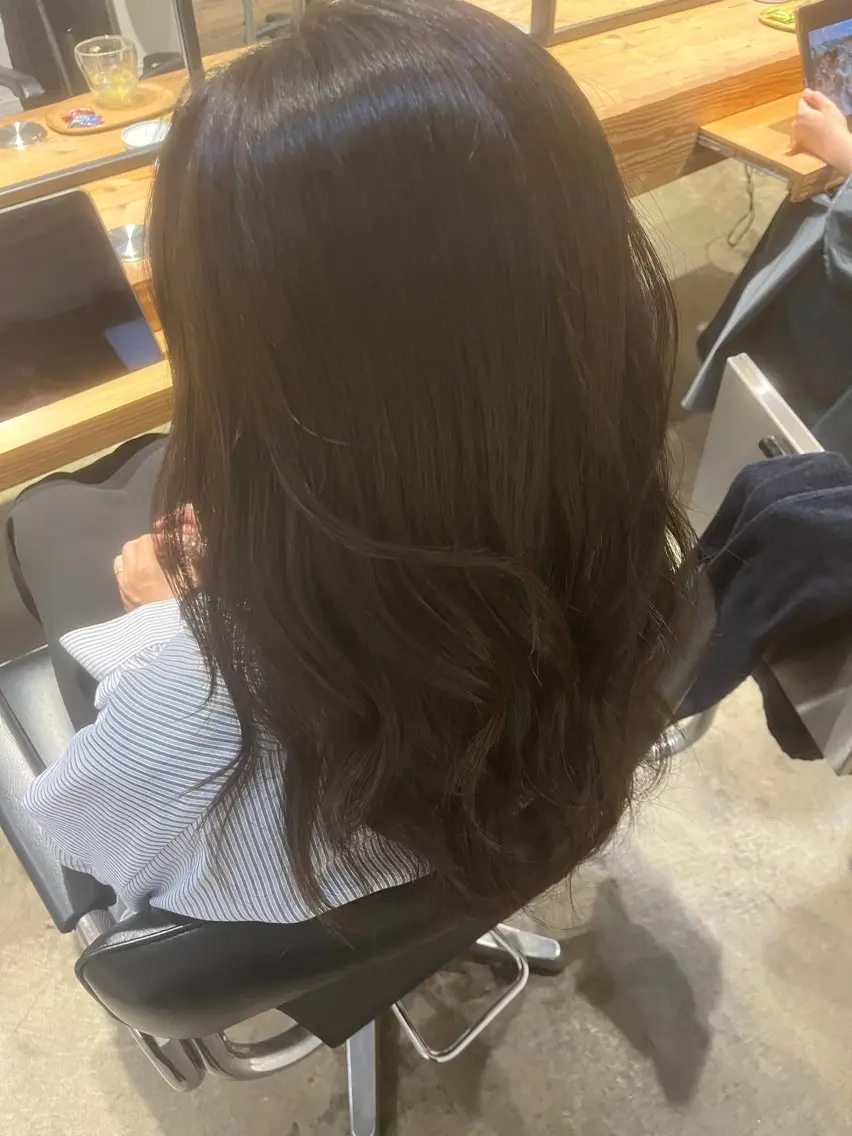 セミロング ヘアカラー 中村 波瑠のヘアスタイル