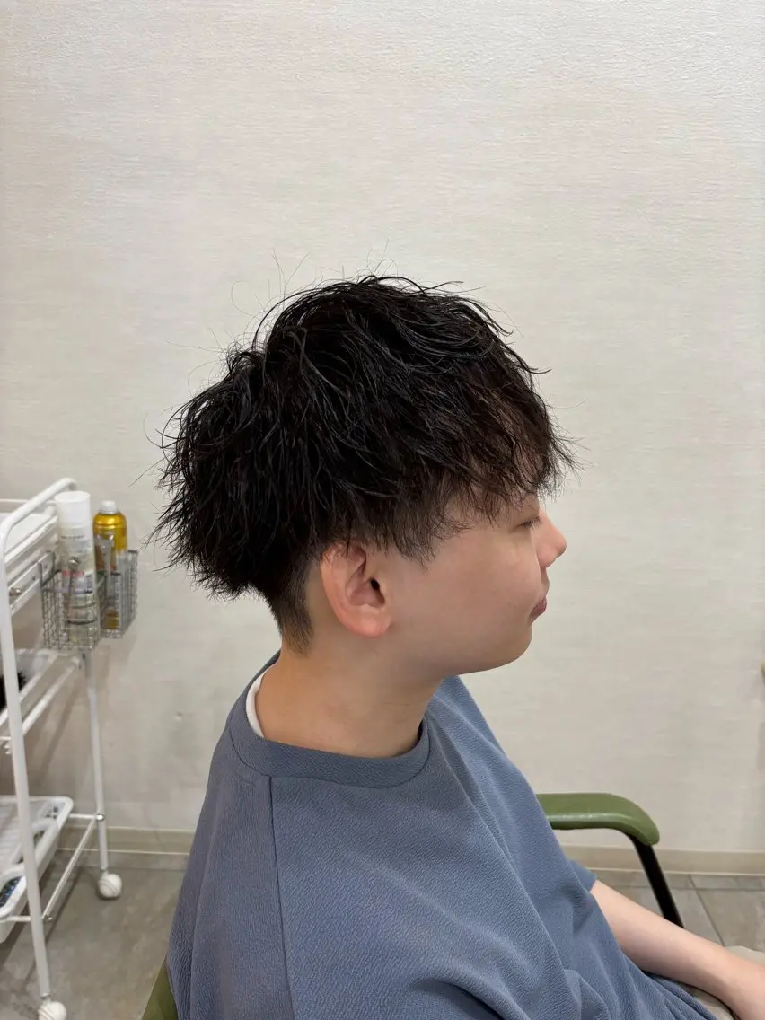 パーマ OluOlu (オルオル)布川恭大のヘアスタイル