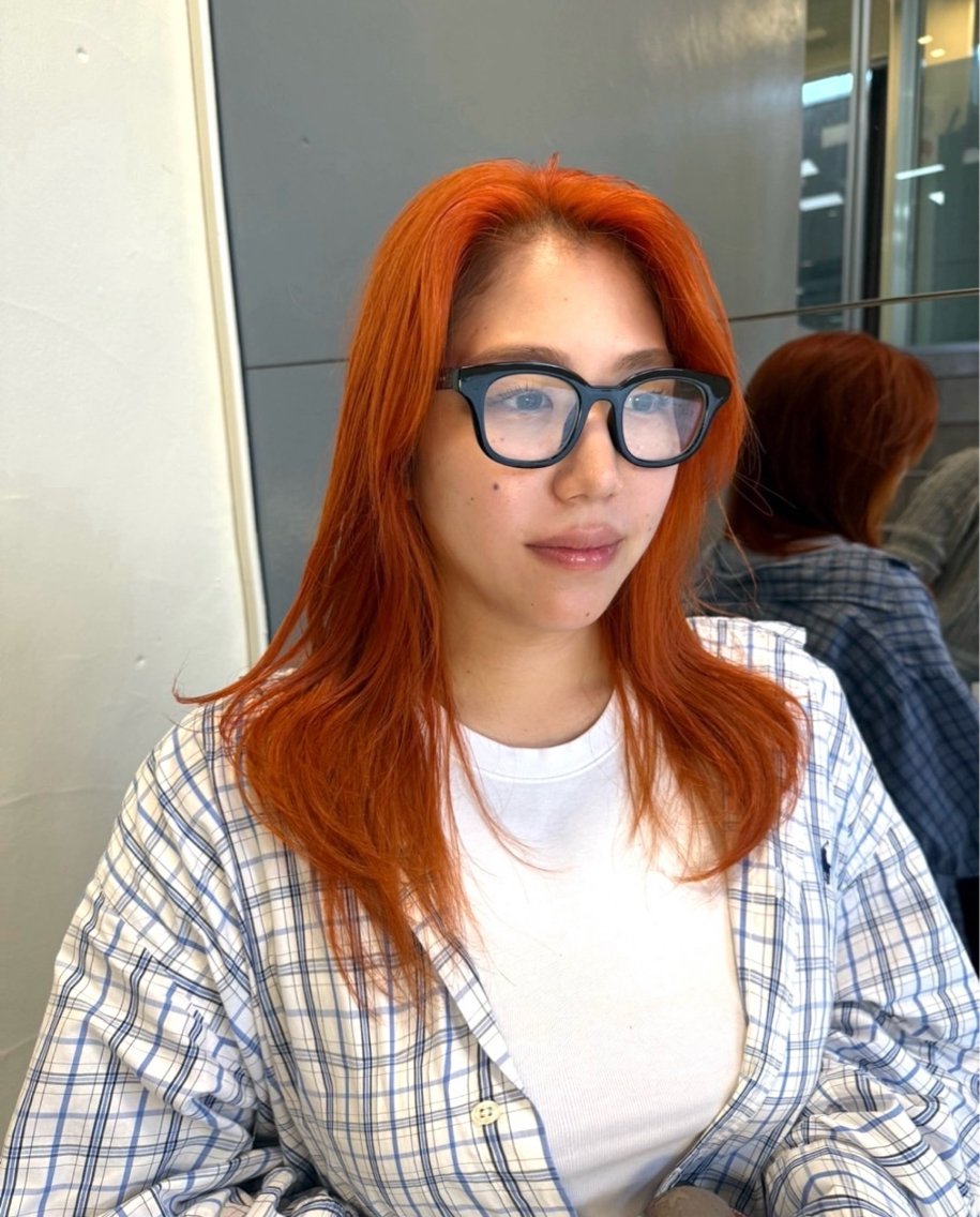 セミロング カット ヘアカラー トリートメント 八村 一花のヘアスタイル