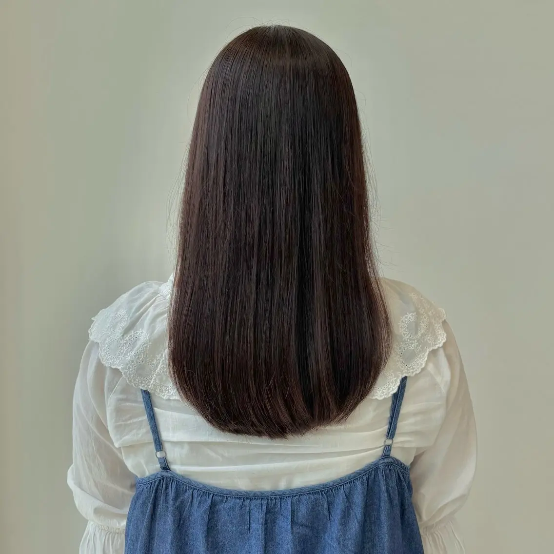 ロング アッシュ アッシュブラウン レイヤーカット ロング 岩澤 帆空斗のヘアスタイル