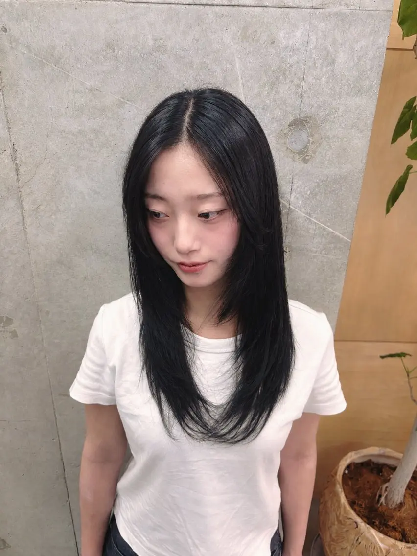 ミディアム カラー ヘアカラー Robe Nozomuのヘアスタイル