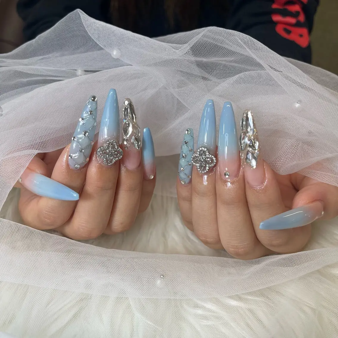 ネイル ハンドネイル NiJi Nailsのネイルデザイン