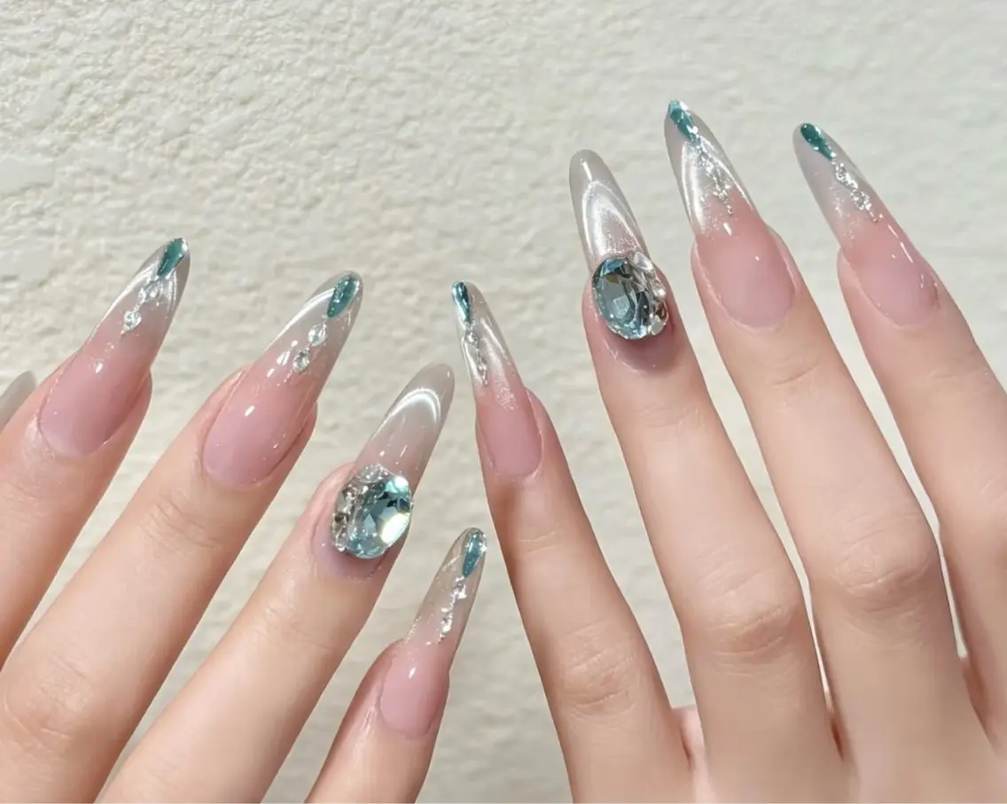 ネイル ハンドネイル D-BEAUTY Nailsalonのネイルデザイン
