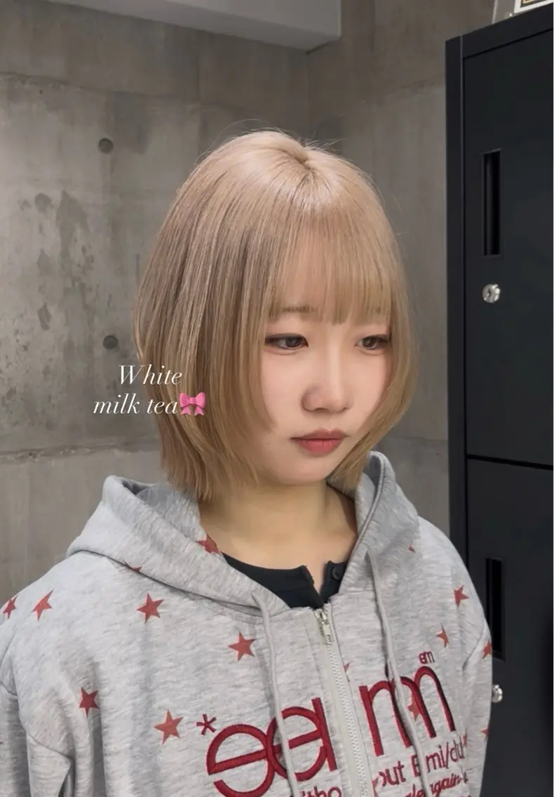 ミディアム カラー ハイトーン/ゆるふわ 🧚𖥔ׁTOMO♡のヘアスタイル
