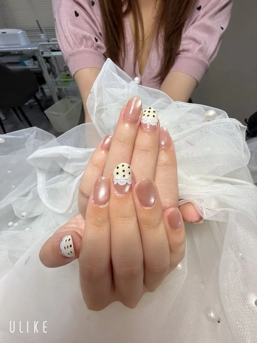ネイル ドット ガーリー 韓国ネイル レース ☀︎shikan. 💫のネイルデザイン