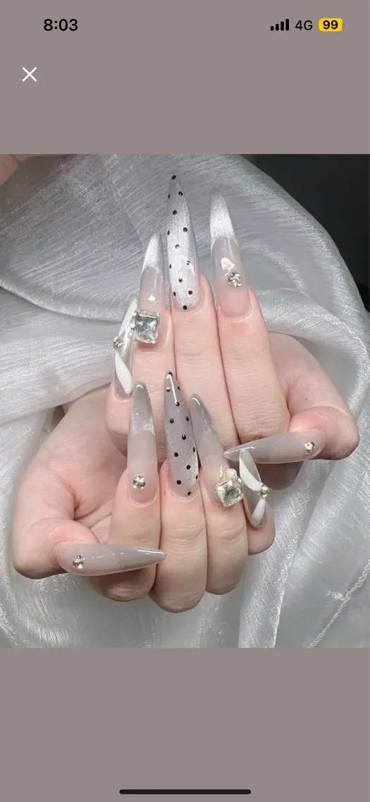 ネイル 長さ出し グラデーション 卒業式 キラキラネイル マグネットネイル ハンドネイル Lee Nails チップ長さだし専門店のネイルデザイン
