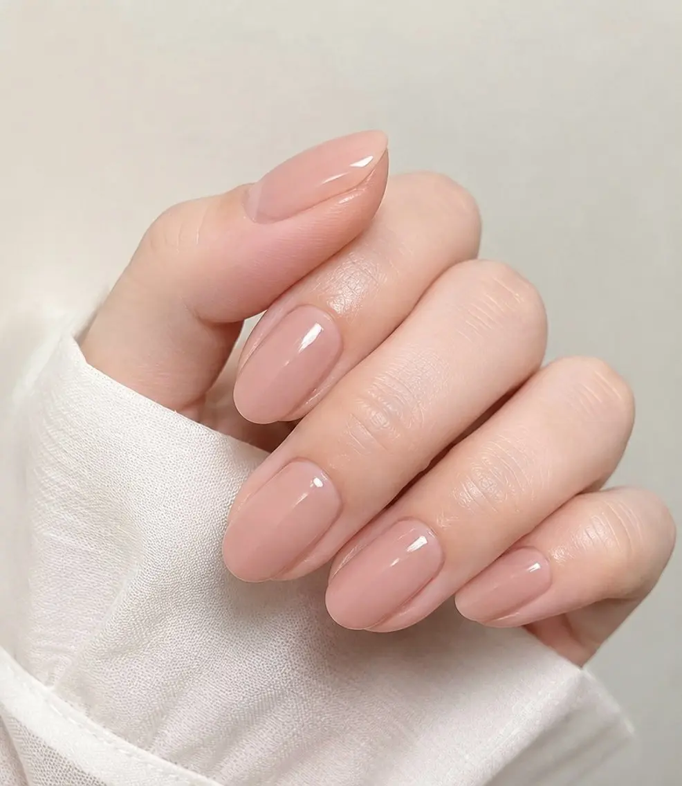 💅【オフィス向け】シンプルネイル〜うるちゅるワンカラーの写真