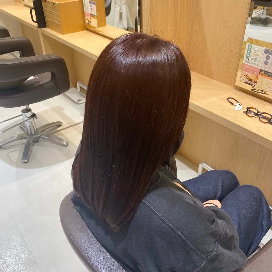 ミディアム カラー ブラウンカラー UNIX manakaのヘアスタイル