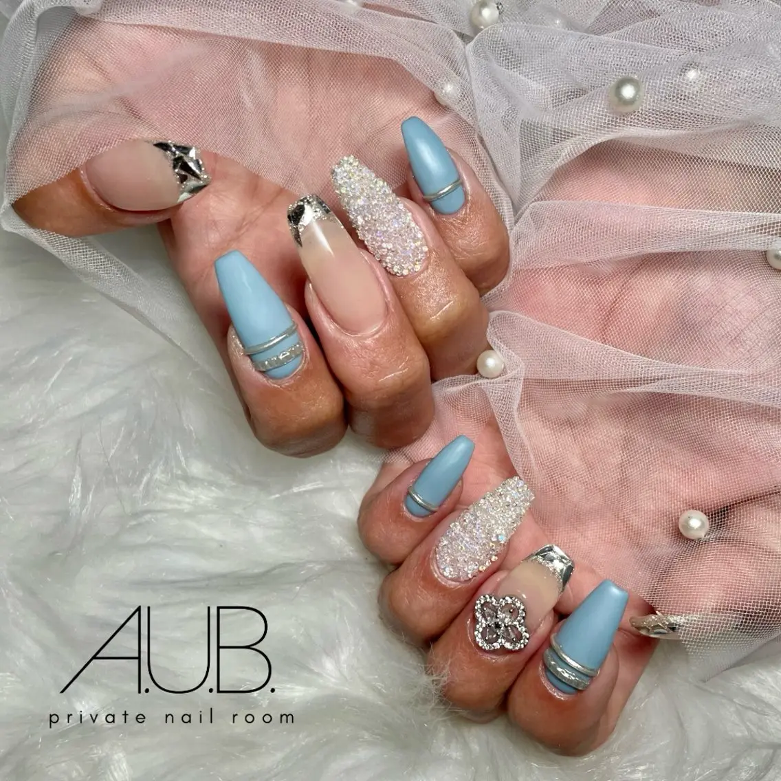 ネイル フレンチネイル ガラスフレンチ ハンドネイル A.U.B. satoのネイルデザイン