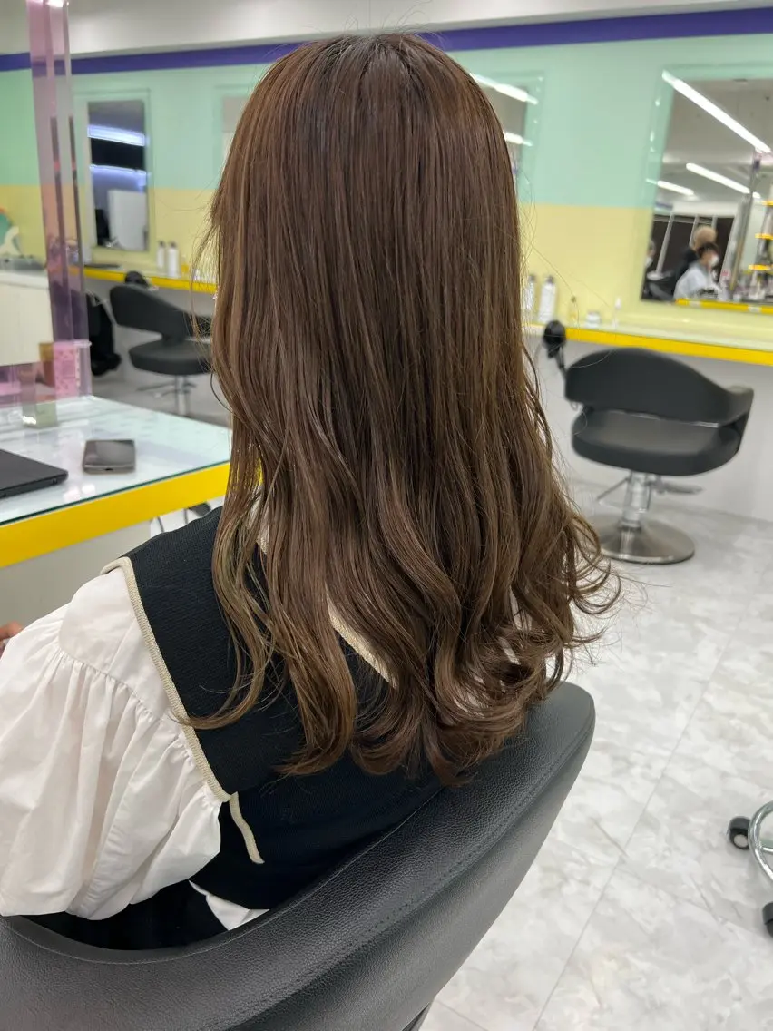 カラー ブリーチ ブリーチなしカラー 髪質改善 🍒艶髪/ヘッドスパ 🍒FUTA🍒のヘアスタイル