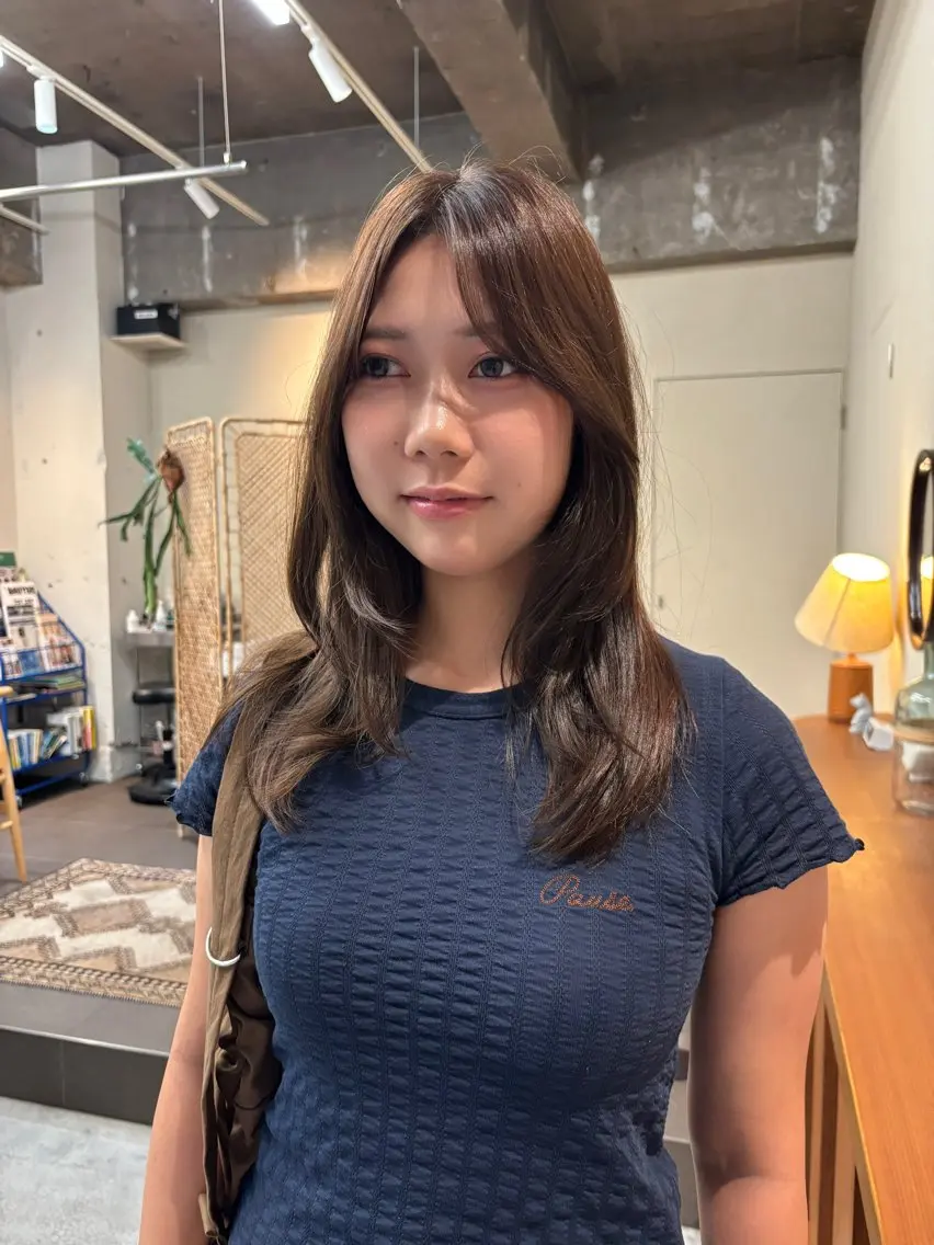 ミディアム カラー カット ヘアカラー 永田 愛莉のヘアスタイル
