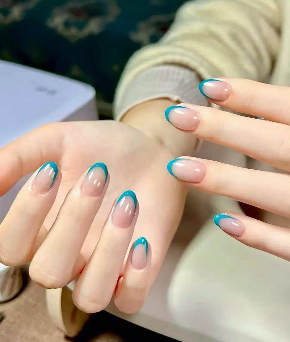ネイル VELA ネイルサロンのネイルデザイン