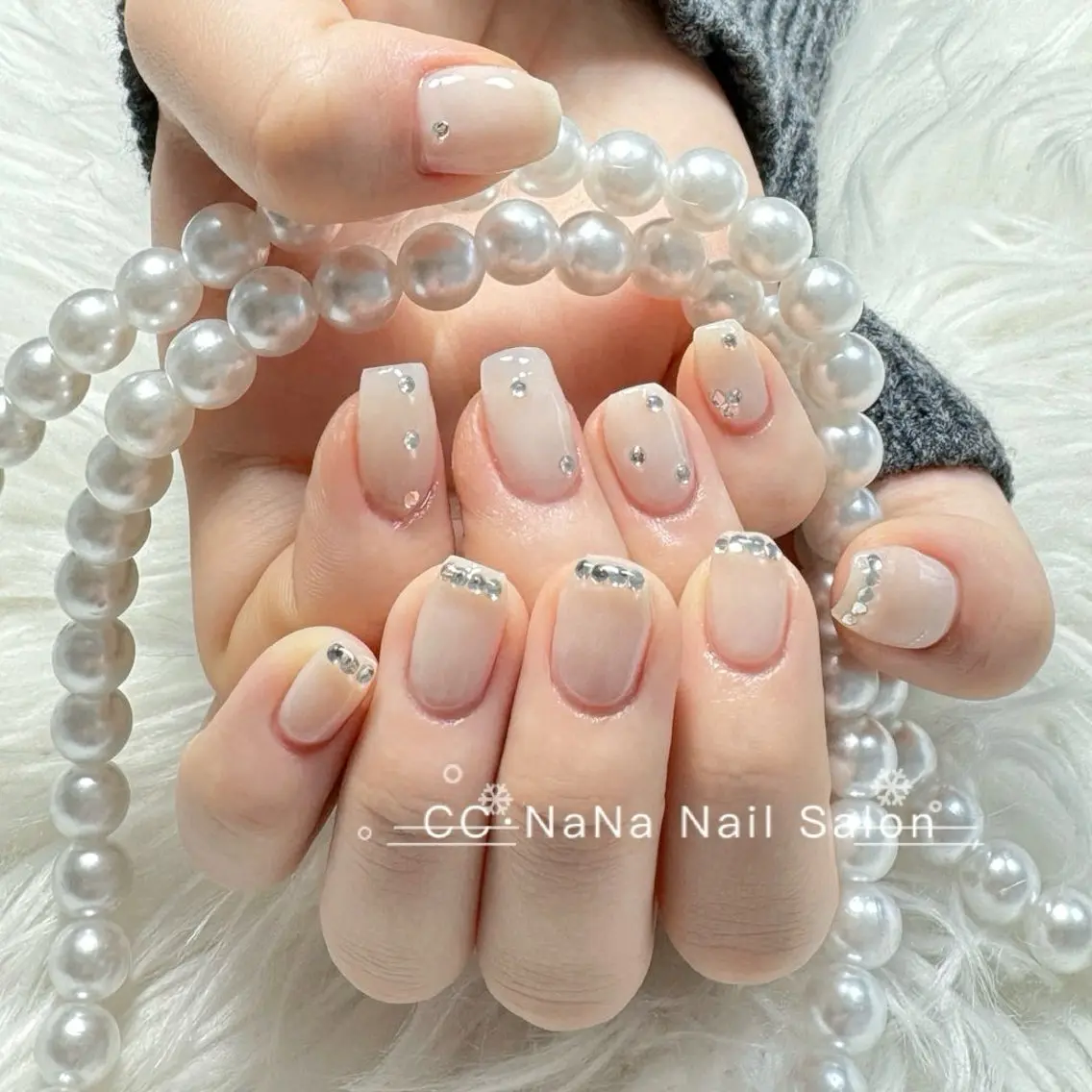 ネイル チークネイル フラッシュネイル ハート キラキラネイル 韓国ネイル ハンドネイル 💎CC・NaNa 韓国風ネイル🌙Cのネイルデザイン