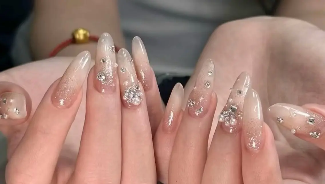 ネイル Ruby Nail 霞ヶ関店のネイルデザイン