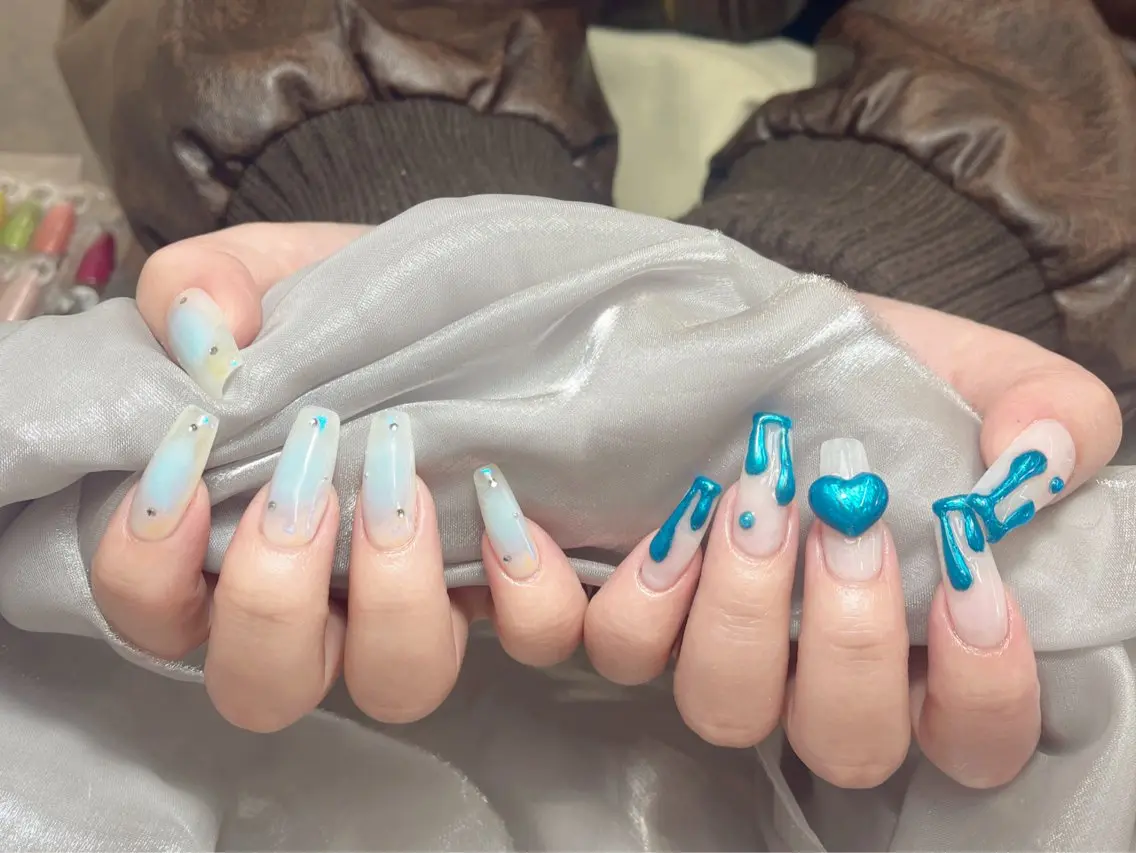 ネイル Glow Nail スカルプ専門店のネイルデザイン