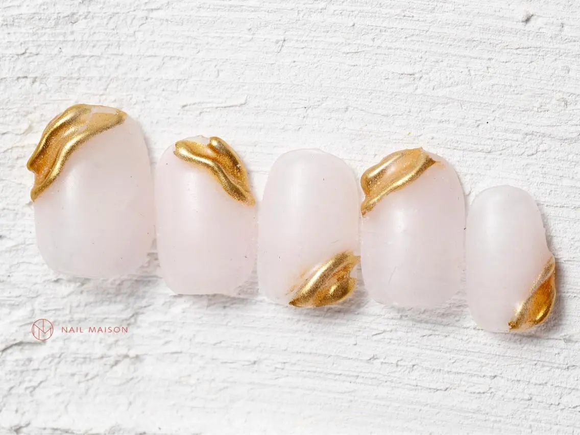 ネイル i nails 横浜WESTのネイルデザイン