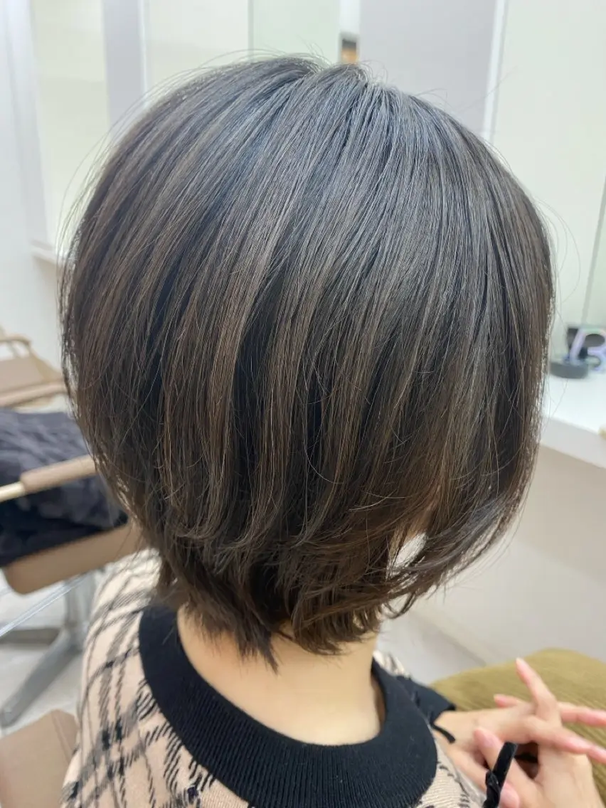 ショート ショートボブ ボブ ショートヘア カット ヘアカラー トリートメント 馬渕 由梨のヘアスタイル