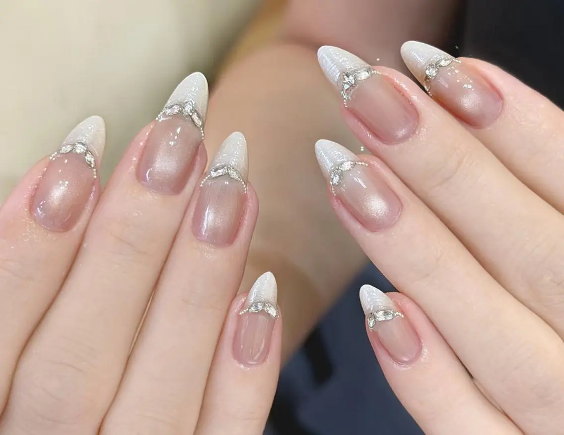 ネイル ハンドネイル Pure&Rich Nailのネイルデザイン