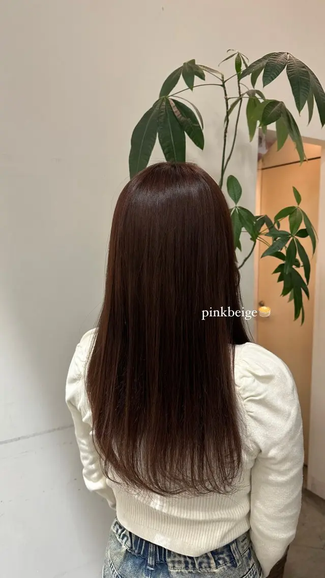セミロング カラー ベージュカラー ピンクカラー ピンクベージュ 垣内 奈緒のヘアスタイル