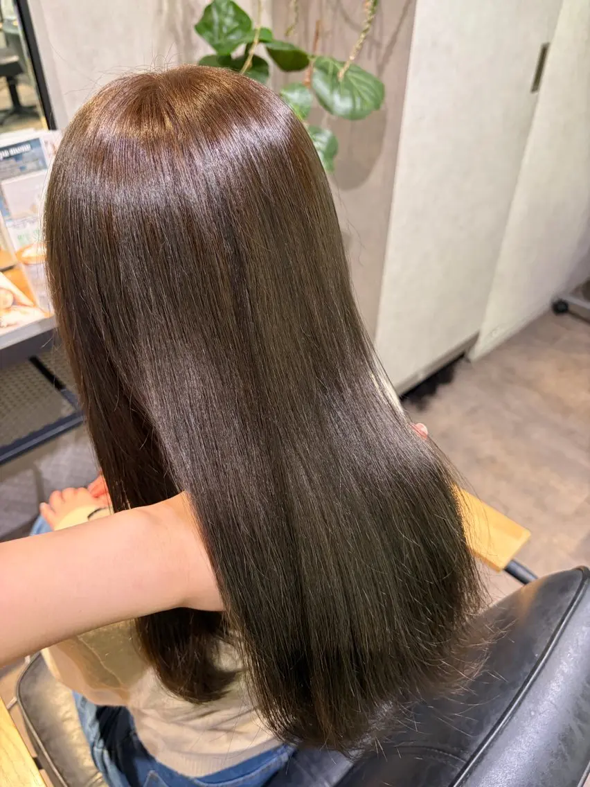 ロング カラー ヘアカラー 透明感カラー🫧🎀 まりなのヘアスタイル