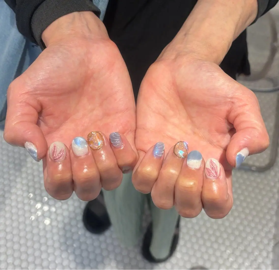 ネイル SHELL NAIL ホノカ🤍のネイルデザイン