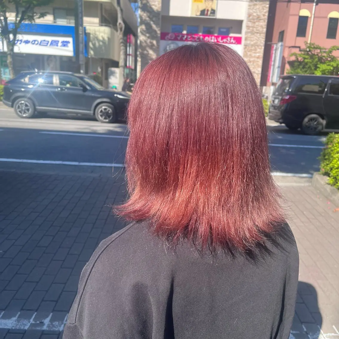ミディアム カラー ピンクカラー レッドカラー バイオレットカラー Kasahara Akariのヘアスタイル