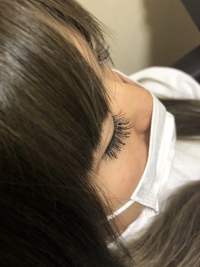マツエク・マツパ Lily Eye&Nailのネイルデザイン