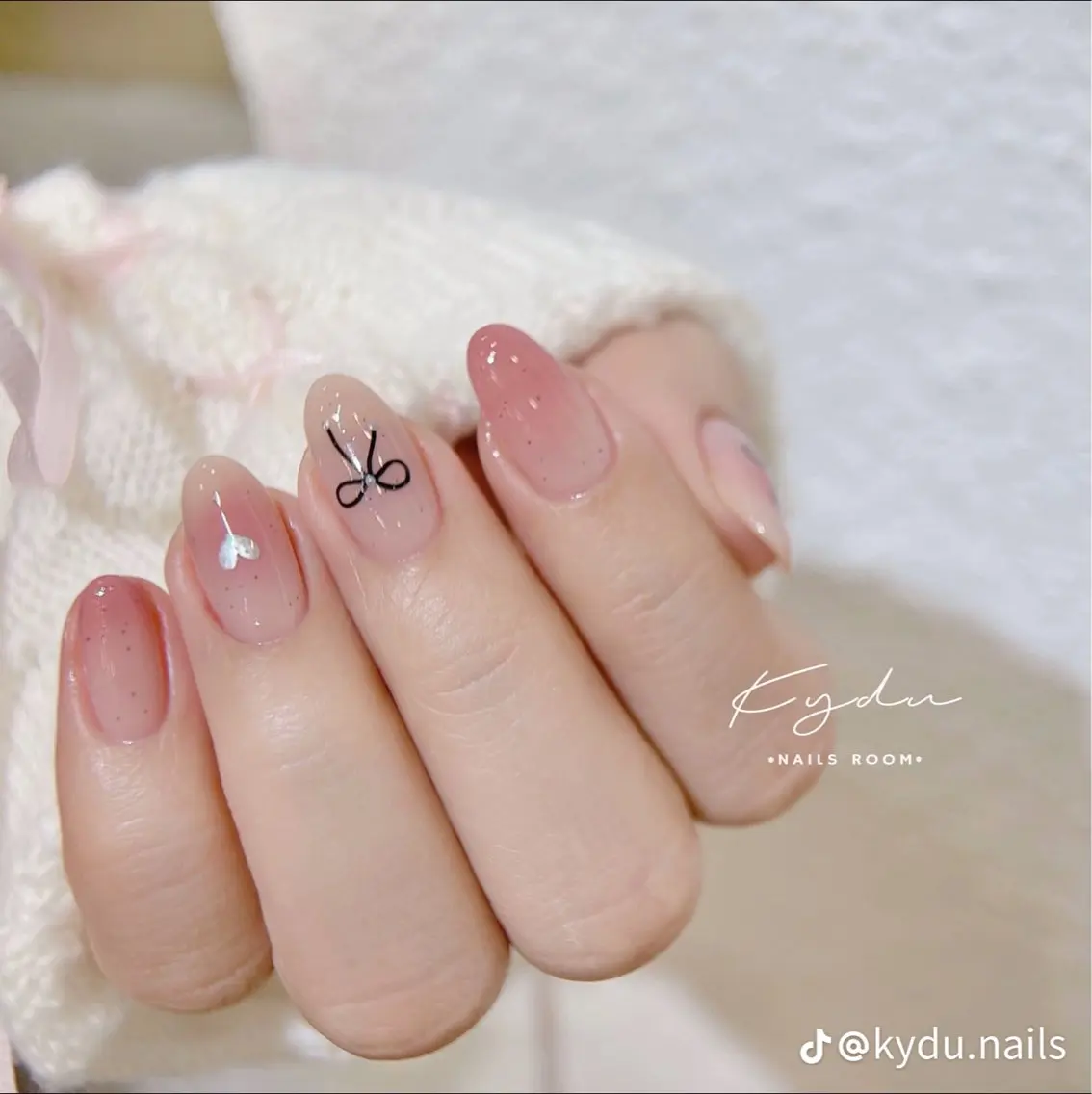 ネイル 韓国ネイル 持ち込み ニュアンスネイル ネイルチップ ROSE ANA CHUO 本川越のネイルデザイン