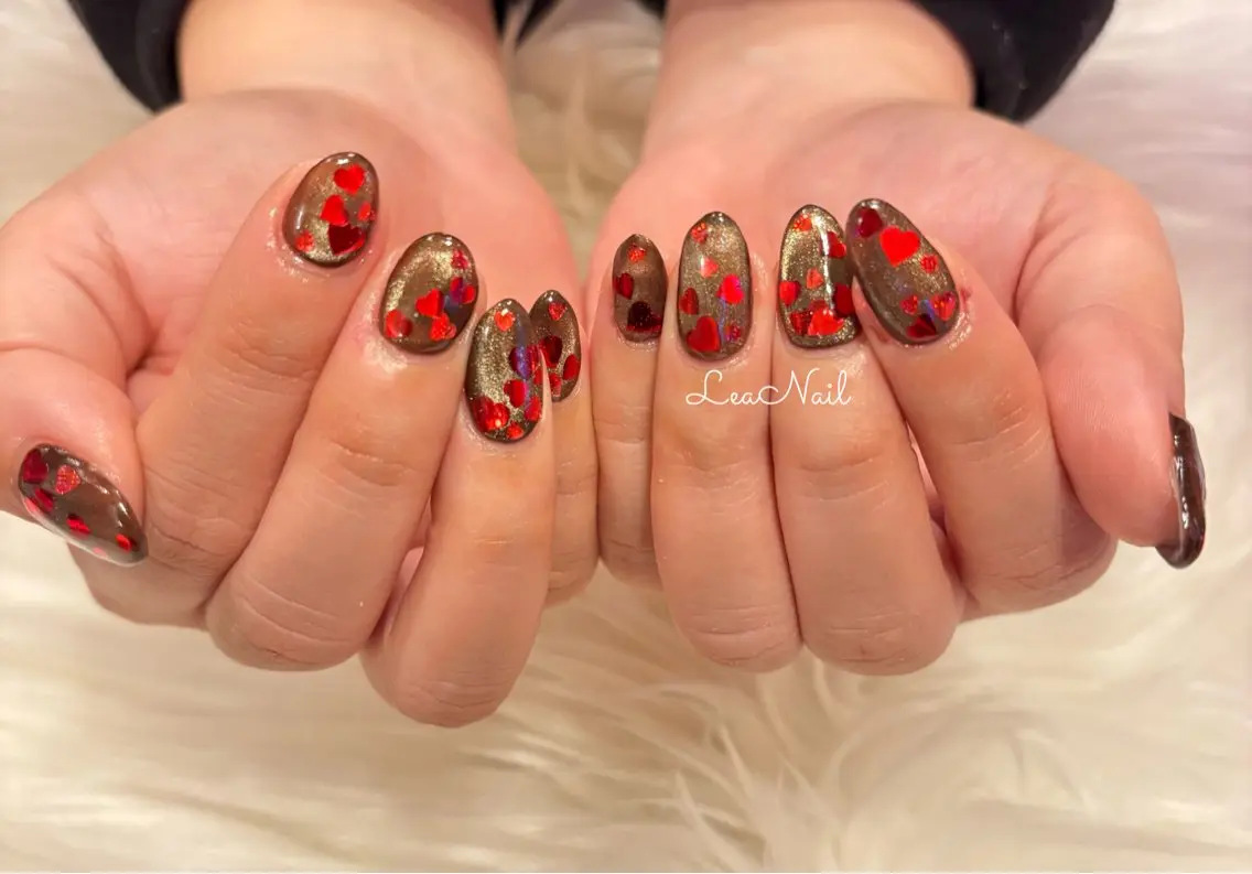 ネイル ブラウン ハート 赤色 バレンタイン Lea Nailのネイルデザイン