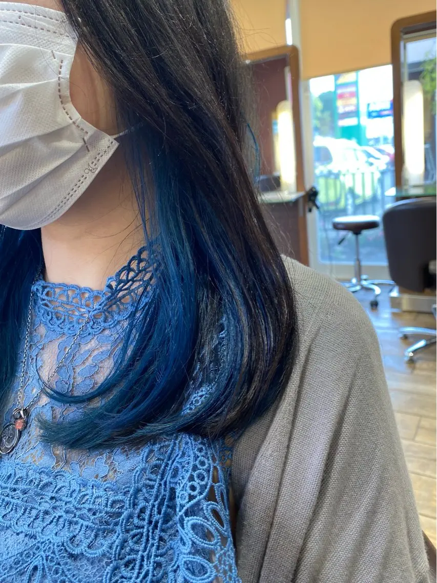 【大人気】 インナーカラー(イルミナ&ケアブリーチ2回込)+ブロー+炭酸の写真