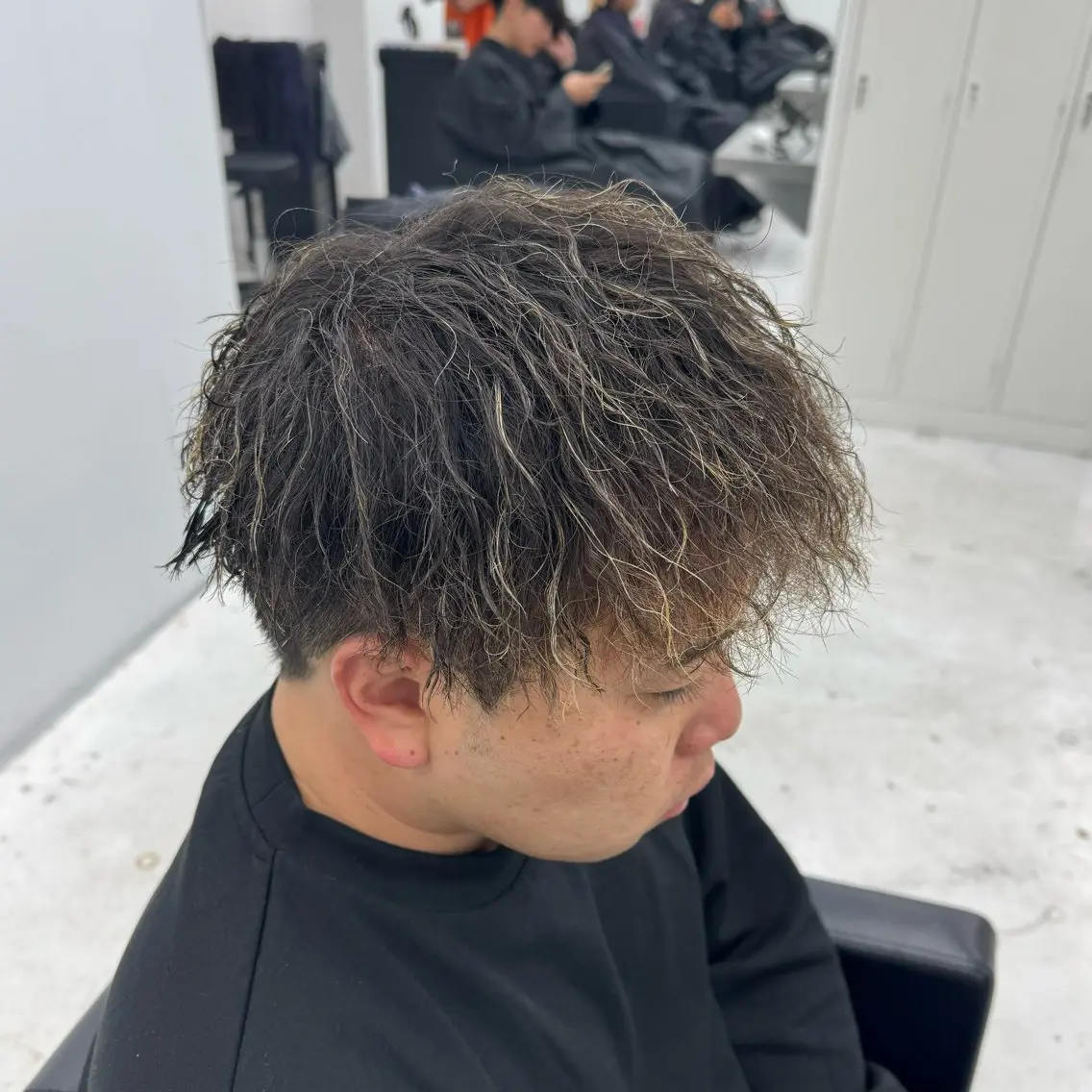 パーマ メンズ メンズパーマ メンズツイストパーマ ツイストパーマ カット パーマ 柏メンズカットパーマ NO.1タイチのヘアスタイル