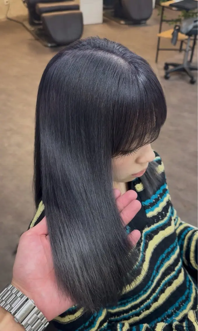 カラー グレージュ ラベンダーカラー ラベンダーグレージュ ラベンダーグレー Blast raiaのヘアスタイル