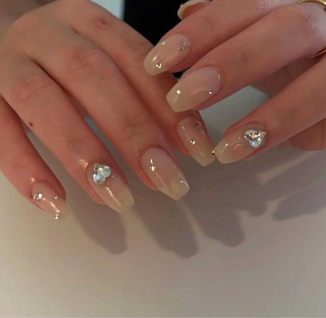 ネイル ハンドネイル NiJi Nailsのネイルデザイン