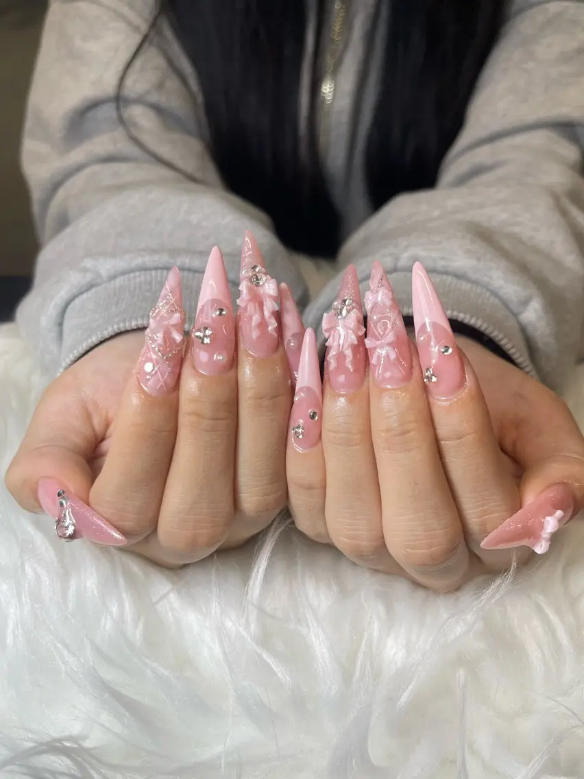 ネイル ハンドネイル NiJi Nailsのネイルデザイン