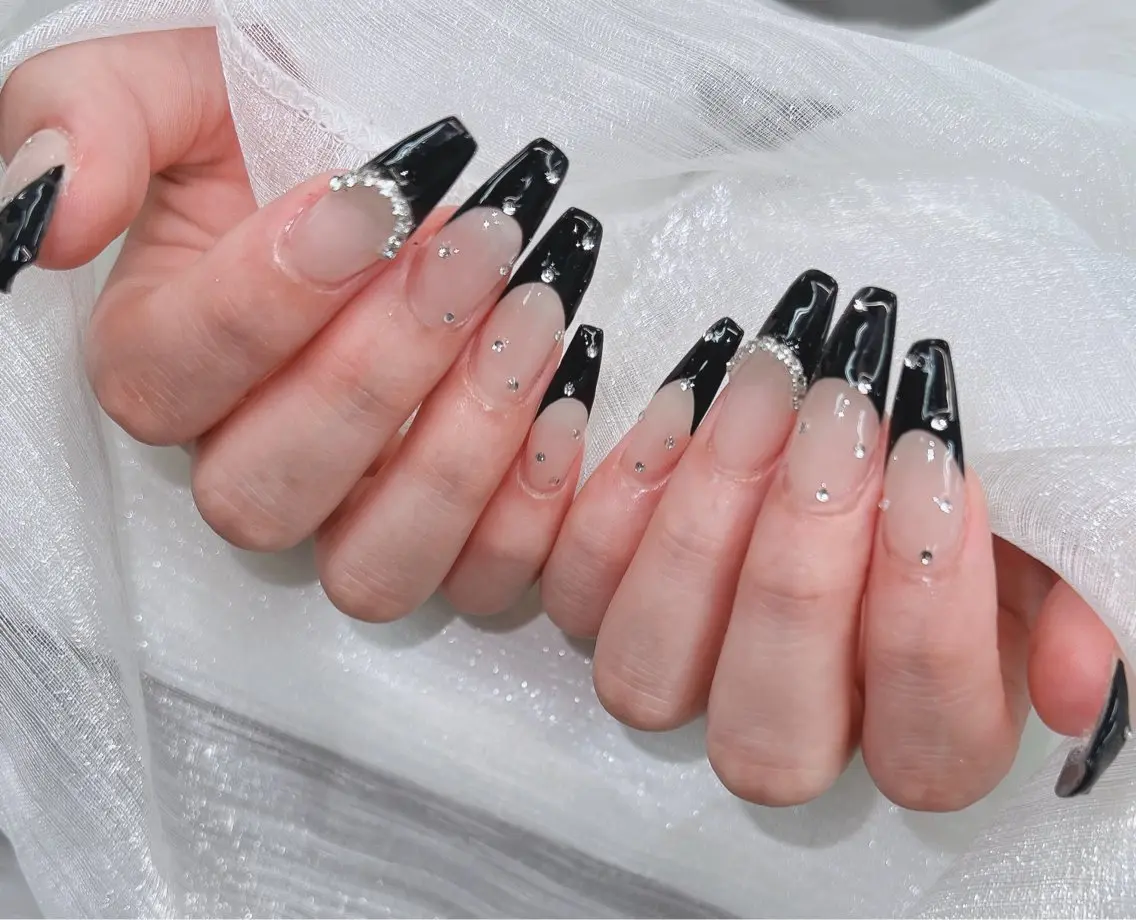 ネイル マグネットネイル ニュアンスネイル ピンク 冬ネイル Lee Nailsのネイルデザイン
